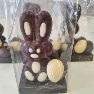 Conejo y huevitos de Pascua sin azucar